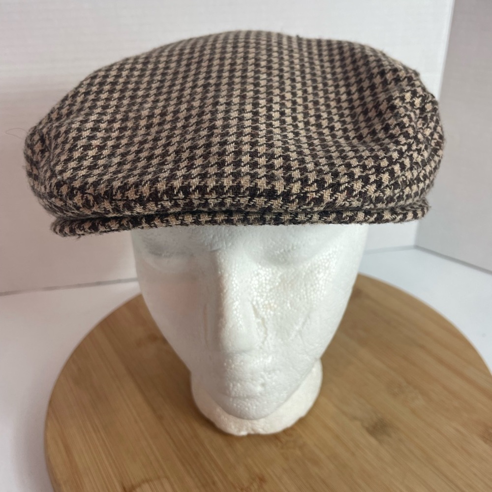 London Fog Houndstooth Flat Cap - Brown and Black